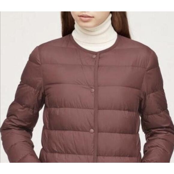 Uniqlo Women’s Ultra Light Down Jacket Small Wine Packable Travel Quilted Coat - Picture 3 of 16